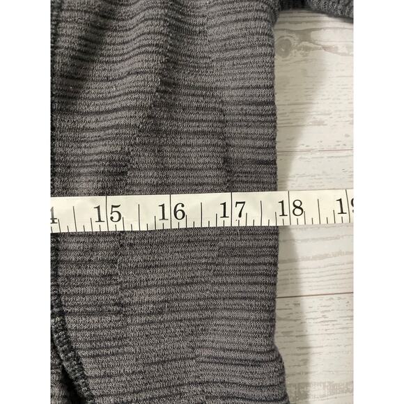 The North Face Fitted Womans Grey Zipper Sweater with Hood Size Med - Picture 3 of 7